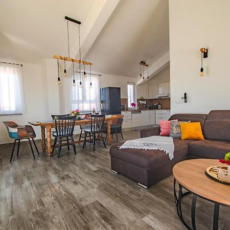 Olea Apartments Вир Екстериор снимка